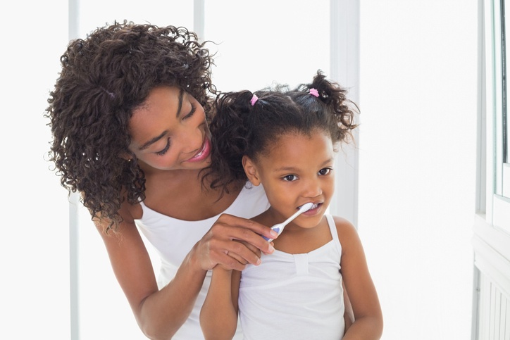 blog phisalia como ensinar seus filhos a escovarem os dentes
